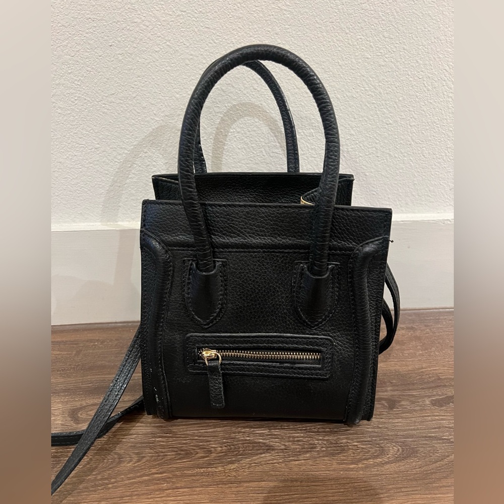 Black square purse. Made From Italy.